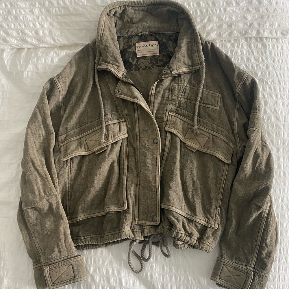 Free People We The Free “Eyes On You Surplus Jacket” Women Small OB1102383